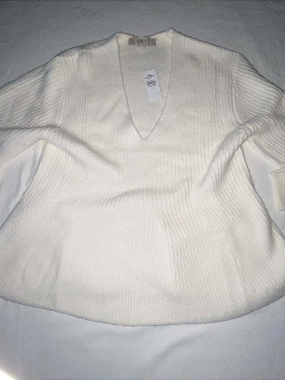 LOFT Cream V-Neck Ribbed Knit Sweater - Picture 3 of 6